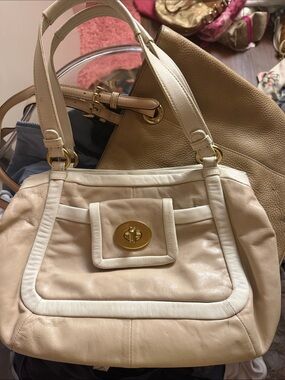 COACH Cricket Satchel Purse #13601 Handbag